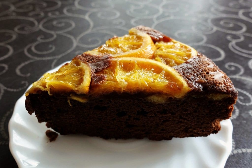 Bizcocho de naranja y chocolate