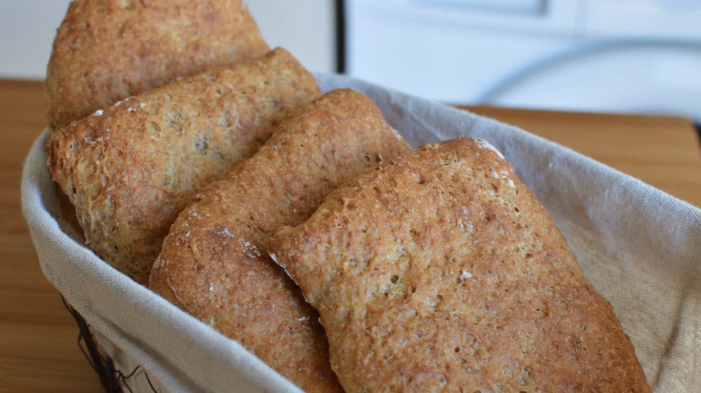 Mini chapatas con centeno y aceite